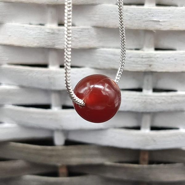Подвесные ожерелья Карнелистские ожерелье для женщин 2023 Натуральный камень из нержавеющей стали Простые красные украшения капля 90 -х