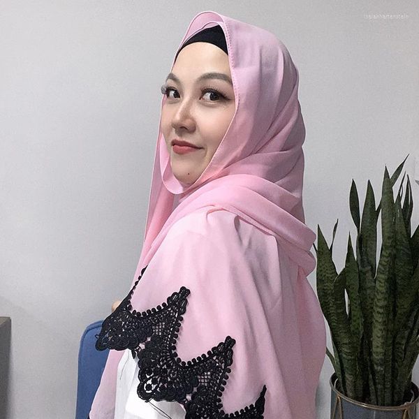 Schals Bubble Heavy Chiffon Wrap mit schwarzen bestickten Spitzenschals Solider Color Stirnband Muslim Hijabs Schals/Schal