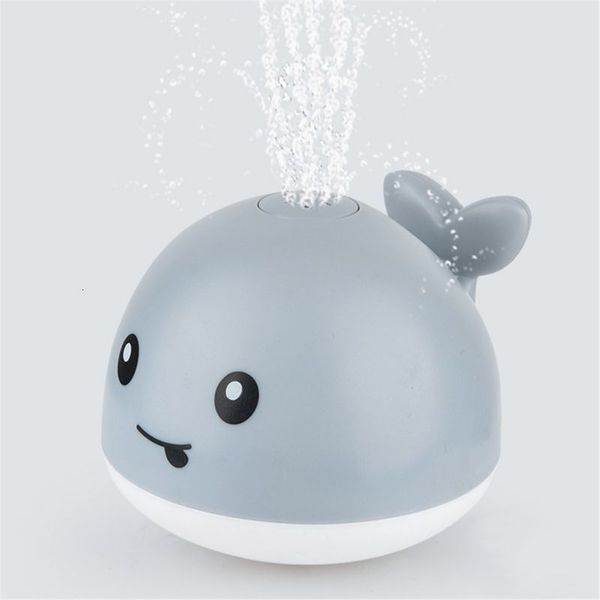 Bath Toys Baby Light Up Bath Toys Pool Whale Water Sprinkler para crianças bebês 230525