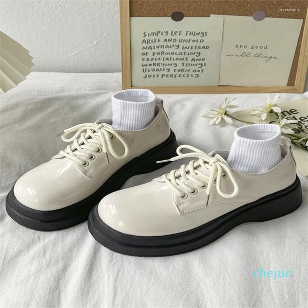 Designer Sapatos de vestido estilo colégio Patente de couro jk uniforme loli for women primavera 2023 redou dedo dedo grosso sola tea festa lolita