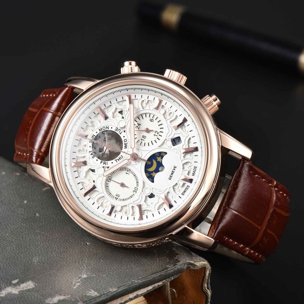 Orologio da uomo di lusso Top Designer Data di alta qualità Solo 43 mm Orologio al quarzo con cielo stellato a sei pin Orologi sportivi di lusso Montre impermeabili