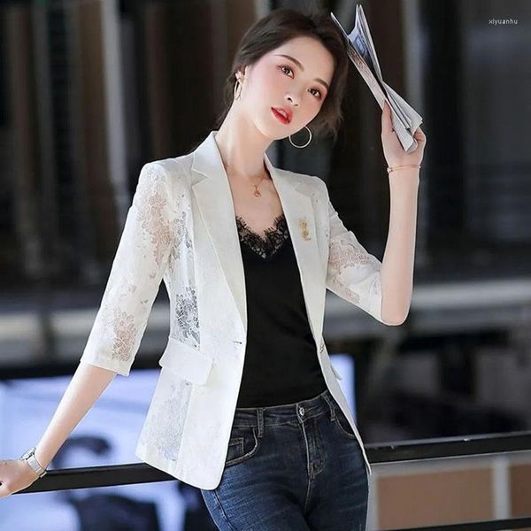 Terno feminino feminino Blazer jaqueta blazer springsummer lacethin cardigan roupas de proteção solar renda oca de três quartos de manga tops ladies