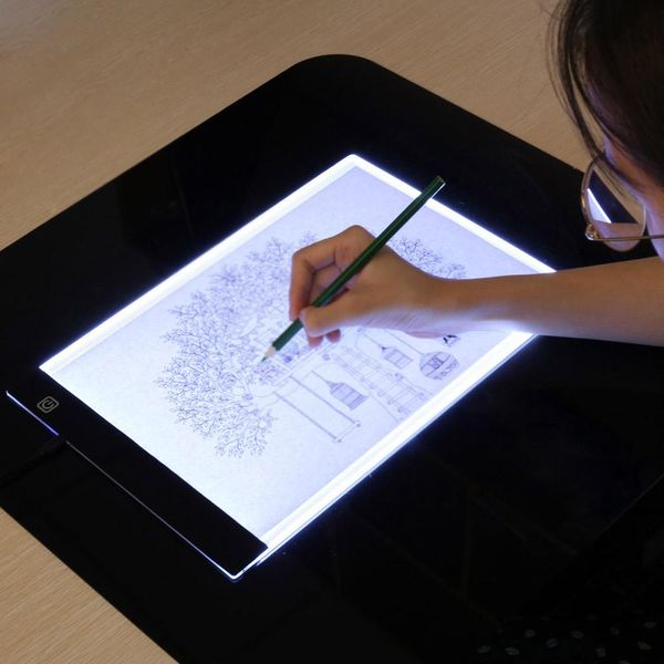 Tabletler Grafik Tablet LED Işıklı Çizim Tahtası Ultra A4 Çizim Tablo Tabletleri Işık Pedi Eskiz Kitabı Boş Tuval Boyama