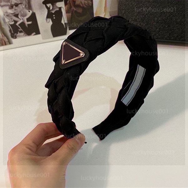 Ретро -дизайнер P Письмо печать женщин Wide Edge Woven Prong Hair Band Hair Band Cabry Headwear Street Fashion Headsbed, подходящая для женщин йоги