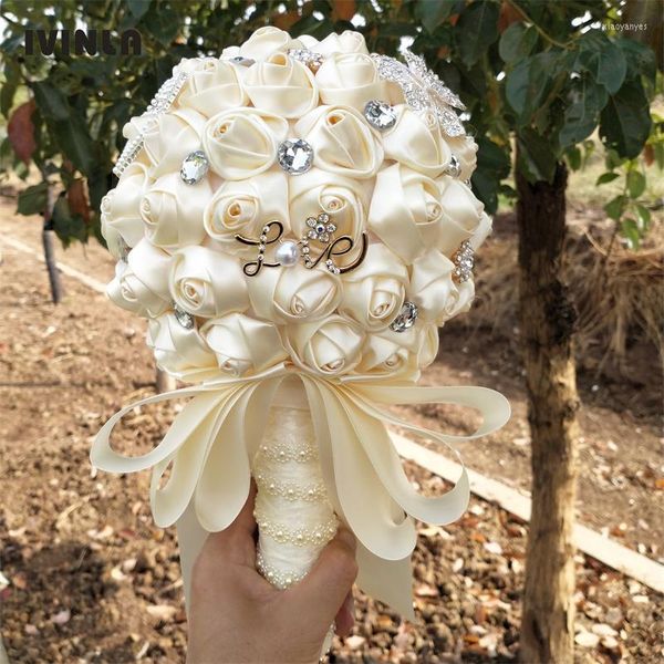 Fiori decorativi 9 colori Eleganti bouquet da sposa da sposa in avorio personalizzati Splendide perle Spilla di cristallo con perline Punto