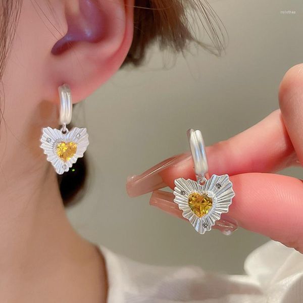 Pendientes de aro con corazón de circón para mujer, estilo Simple, versátil, luz KAITIN, regalo de joyería de moda de lujo 2023