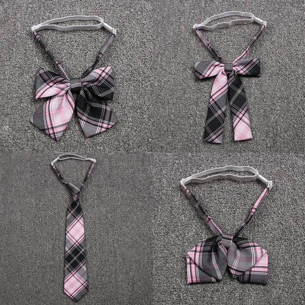 Cravatte 2023 Plaid in stile giapponese Studentessa JK Uniforme Farfalla Cravatta Fiocco da donna alla moda di alta qualità
