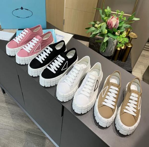 2023 Orijinal Kutu Tasarımcı Spor ayakkabılarıyla Gabardine Naylon Rahat Ayakkabı Marka Tekerlek Eğitmenleri Lüks Tuval Sneaker Moda Platformu Katı Yüksek Ayakkabı