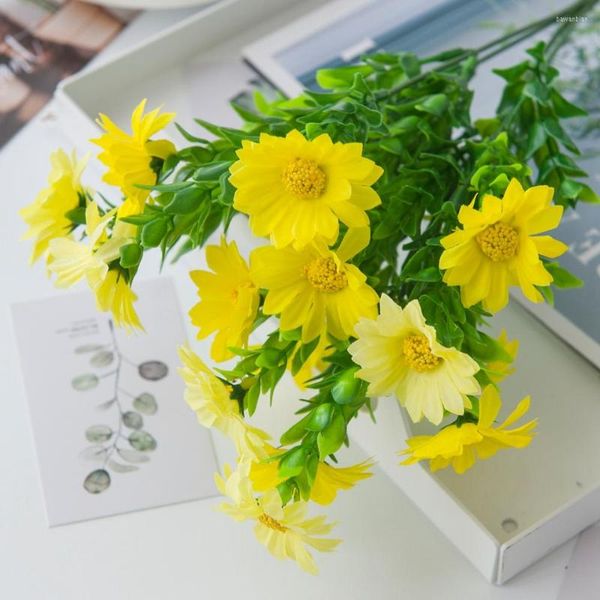 Dekorative Blumen, 5 Bündel, Seide, Sonnenblume, gelbes Gänseblümchen, Pflanze, Sammelalbum, Blumenwand, Vase für Heimdekoration, Garten, Party, Weihnachten, künstlich