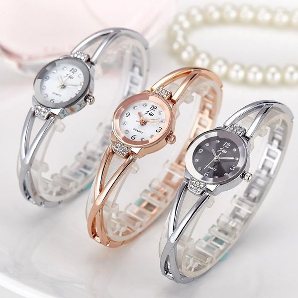 Relógios de punho estilo Marca coreana Atacado Moda observam o cinto de aço decorativo feminino Student Student Ladies Bracelet Watch Watch