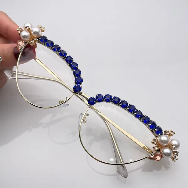2023 neueste handeingelegte Diamant-Anti-Blaulicht-Katzenaugen-Modefoto-passende klare Gläser-Brille Luxus funkelndes wunderschönes Geschenkglas Hohe Qualität 4 Farben