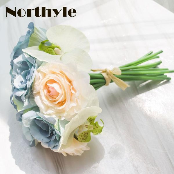 Fiori decorativi Northyle Artificial Moth Orchid Rose Bouquet da sposa Decorazioni finte Sposa che tiene per ghirlande di matrimonio