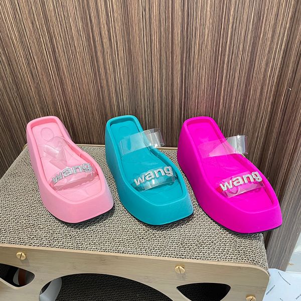 Alexander Chinelos Feminino Designer Taji Platform Slide Sandálias PVC Cristal enfeitado Wedge Slides Feminino Chinelo de Luxo Senhora Verão Ao Ar Livre Interior Sandália de Praia