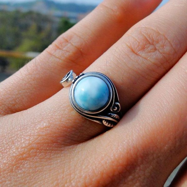 Anel de jóias por atacado da moda do cluster 925 Casamento de noivado de Larimar azul de 8 mm para mulheres para mulheres