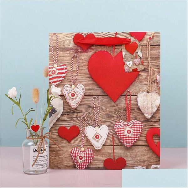 Bolsa de namorado de embrulho de presente White Kraft Papel Heart Princied Wedding Birthday Favors Supplies Bags S M L Drop Delivery Home Garden Dhwt8