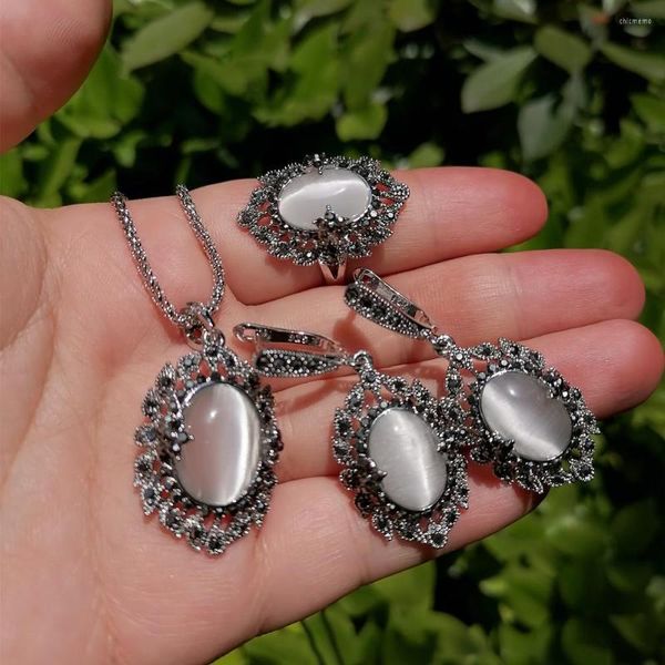 Kolye küpeler set ajojewel moda opal mücevher kadın bayanlar vintage kolye siyah rhinestone çiçek yüzüğü 2023