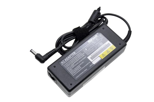 Adapter für Fujitsu A1110 A3110 A6010 A6030 AH530 AH531 AH532 AH544 AH550 AH552 AH78 Laptop Netzteil AC -Adapter Charger 19V 4.22a