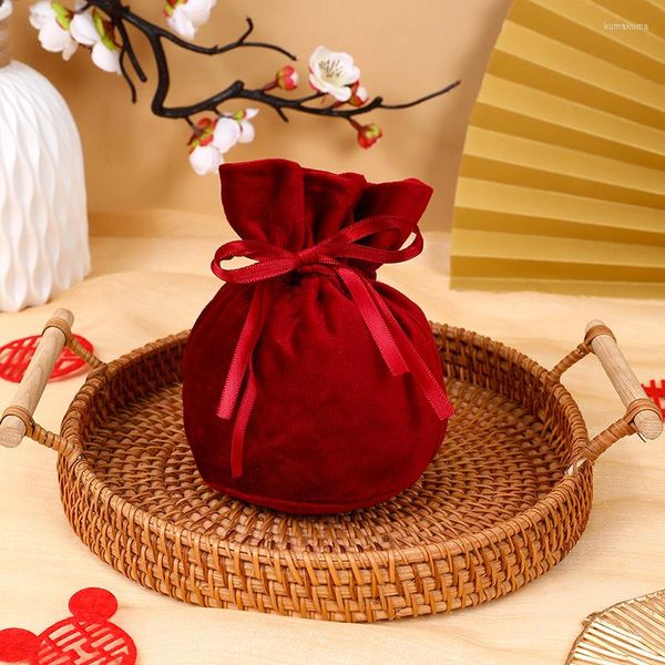 Hediye Sargısı 4pcs Velvet Drawstring Çantalar Noel Doğum Günü Partisi için Takı Torbaları Düğün Favors Şeker Hadi Müdür