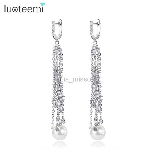 Stud LUOTEEMI Mode Coréenne Goutte D'eau Gland CZ Pendentif Lustre Dangle Boucle D'oreille Pour Les Femmes De Luxe De Mariée Imitation Perle Bijoux J230529