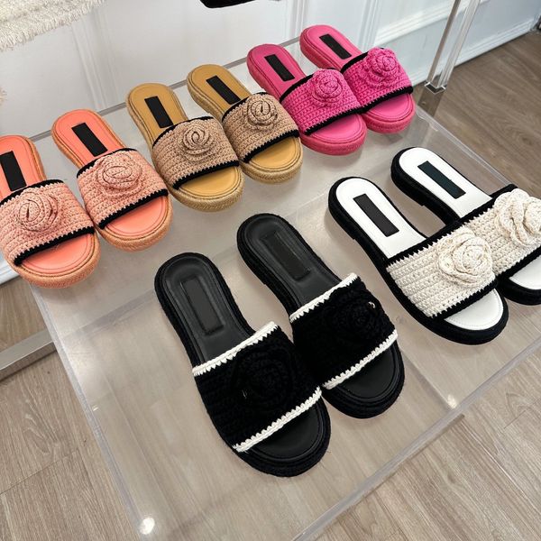 Chanellies Mulheres Chandal Channel Lampskin 2023 C Slippers interligam lâminas de sandália Camellia Flor Crochet Plataforma de malhas planícies Mulas deslizam Flip Flop