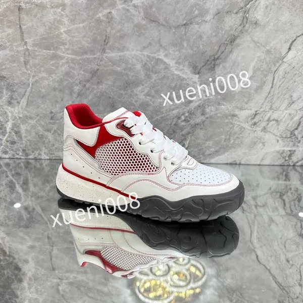 Scarpe casual da uomo di qualità da donna sneaker stringate in pelle di design moda scarpe da ginnastica da corsa lettere sneakers da palestra stampate piatte2023