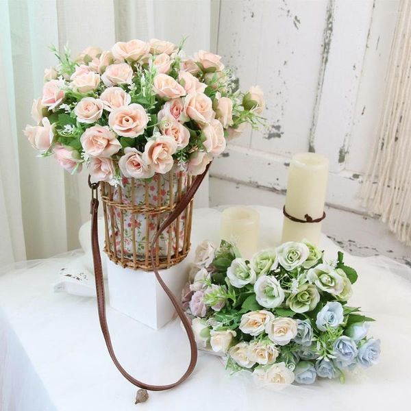 Fiori decorativi Bouquet da sposa rosa artificiale Fiore finto di seta per la decorazione domestica bianca della peonia della mano della sposa