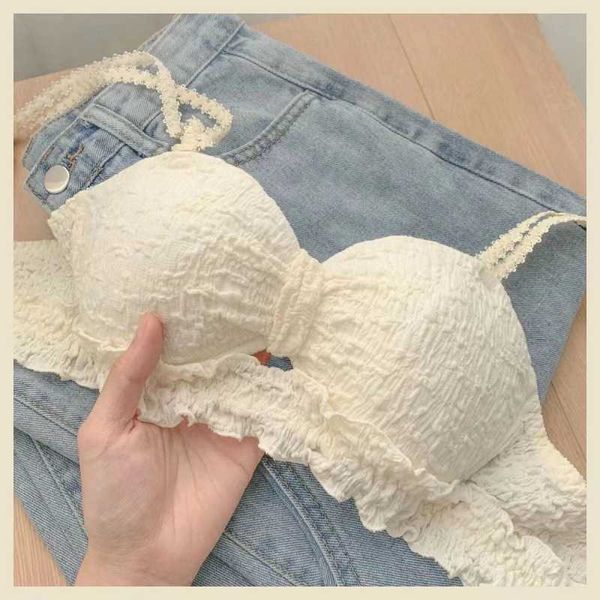 Bras Setler Kadınlar Seksi Yumuşak Dikişsiz Tatlı Sevimli Japon Tarzı Bralette Piled Sütyen ve Kızların iç çamaşırı seti P230529