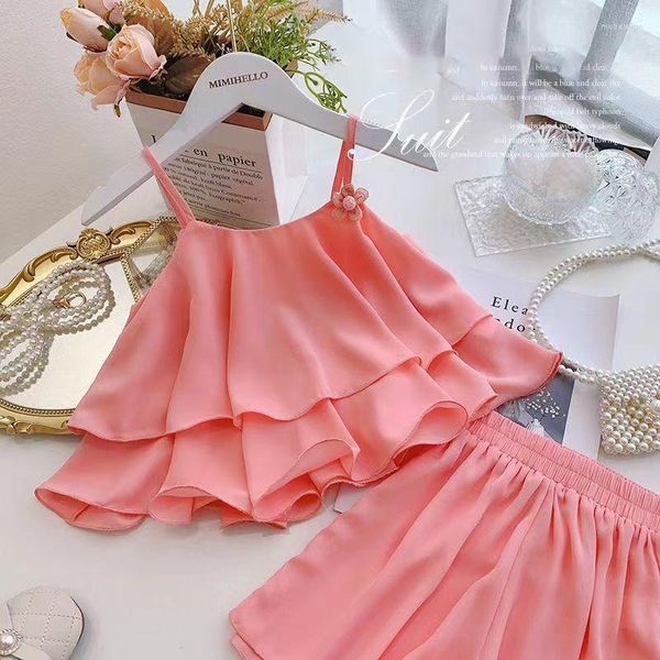 Одежда наборы детей Девочки Девочки Шифон 2023 Прибытие Дети Случайные летние розовые шорты Camis 2pcs детские блузки