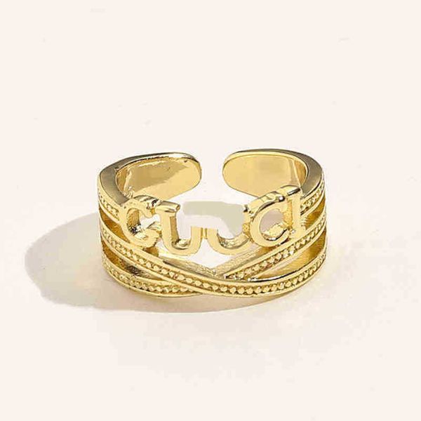 Designer-Schmuck, Armband, Halskette, Ring, Zubehör, breiter, mit Messing überzogener, echter Gold-weiblicher, alter, hohler Handdekoration, einfacher Zeigefingerring