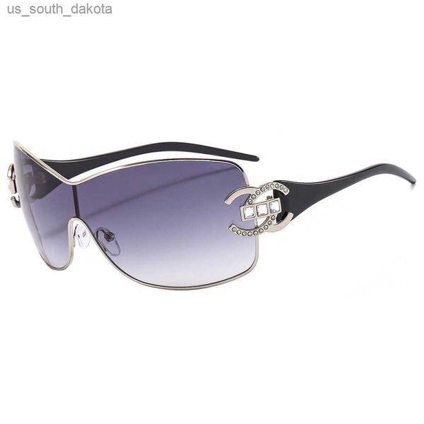 Солнцезащитные очки 2023 Новые однокурсники солнцезащитные очки 2000 -х годов Женские роскошные бренд -дизайнер Sun Glasses UV400 X SHADE