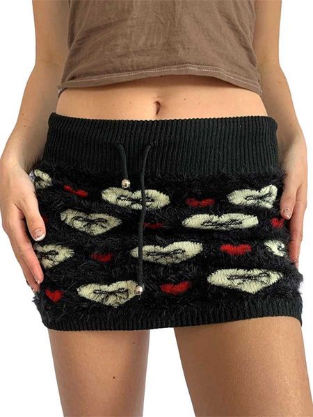 Röcke Y2K Damen Gestrickte Mini Ski Fuzzy Gebürstet Niedrige Taille Herz Druck Body Shorts Junges Mädchen Harajuku Street Kleidung P230529