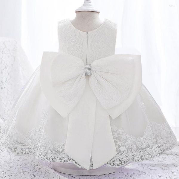 Abiti da ragazza Abito da bambino con fiocco bianco Bambino nato in pizzo 1 ° compleanno Principessa fiore Festa per ragazze Abito da sposa Bridemads Vestido