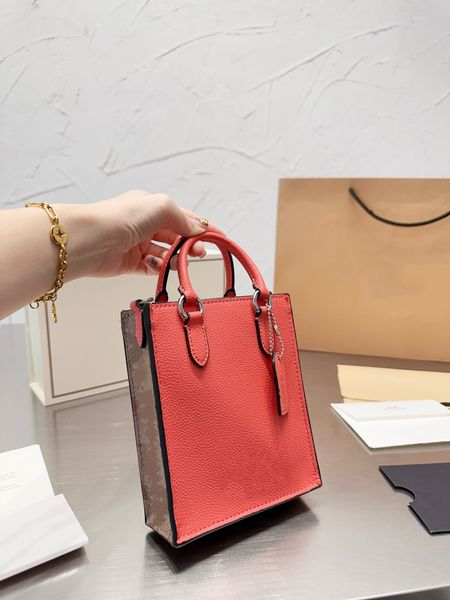 Sacchetti da donna mini tote punteggio sacchetti di moda sacchetti di shopping in pelle borse a tracolla a tracota borse di lusso borse di lusso.