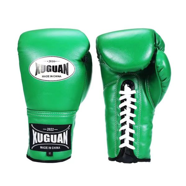 Luvas de boxe profissional de engrenagem protetora Combate gratuito para homens para homens Mulheres de alta qualidade Muay Thai MMA Equipamento de Treinamento 230529