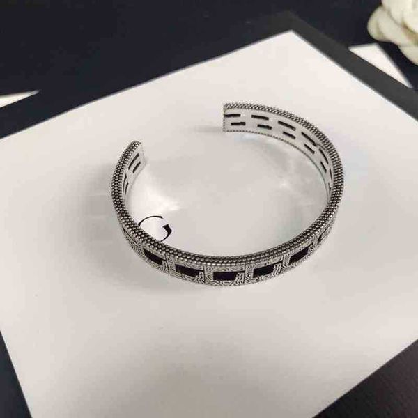 gioielli di design braccialetto collana anello stessa parola Bracciale modello intagliato decorazione a mano braccialetto personalizzato