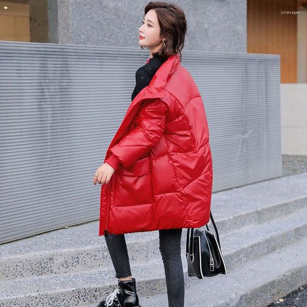 Trench da donna 2023 Cappotto da donna invernale Giacca imbottita in cotone brillante Giacca da donna di media lunghezza allentata spessa Parka rosso Capispalla rosso multiplo