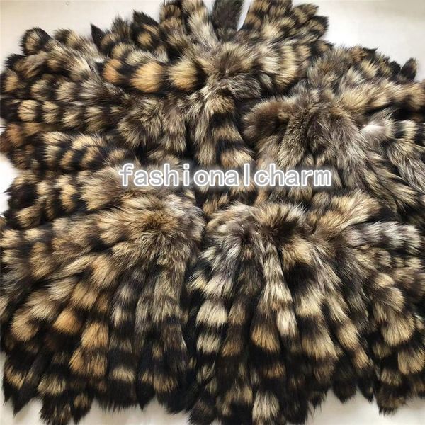 100pcs/lote 100% real American Raccoon Fur Tail Keychain Bag Charm Cosplay Toy Pinging Tassels