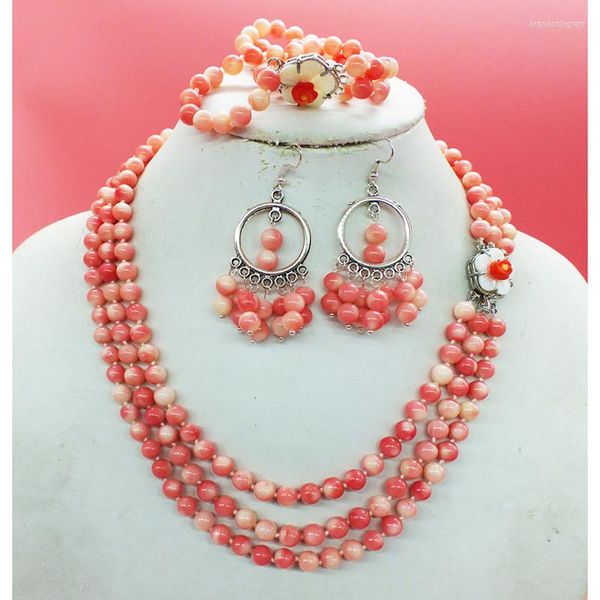 Brincos de colar Conjunto de 3 camadas de 6 mm de colares de coral rosa clássicos/pulseiras/garanhão jóias de noivas nigerianas africanas