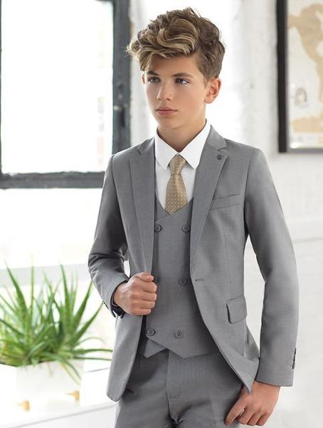 Костюмы 2023, светло-серый детский костюм с лацканами на свадьбу, детская одежда для жениха, комплект из 3 предметов, официальный костюм для выпускного вечера для мальчика (куртка + брюки + жилет)