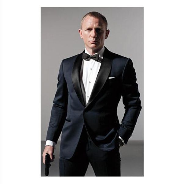 Abiti stile classico Smoking blu scuro ispirati all'abito da uomo indossato in James Bond Abito da sposa per uomo Giacca da sposo Pantaloni Fiocco nero
