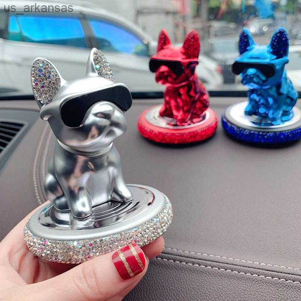 Auto-Ornament, Schaukelpuppe, Metall, französische Bulldogge mit massivem Diamant-Parfüm, gereinigt, das Auto im Inneren, Klimaanlage, schönes Auto, Geschenke L230523