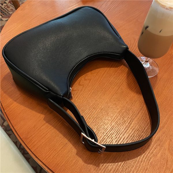 Alta qualidade luxur designer bolsas de couro mulheres câmera sacos de ombro moda médio crossbody saco feminino corrente sacos de ombro a17