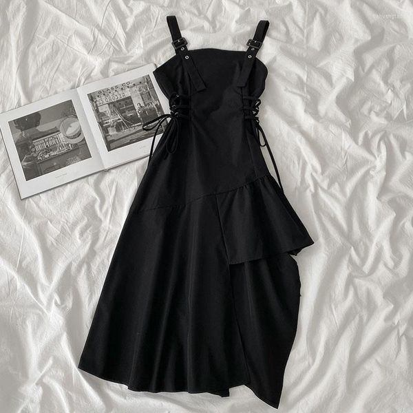 Повседневные платья черное спагетти платье для ремня готической женской одежды 2023 Летнее элегантное сексуальное нерегулярное длинное корейское стиль 5654