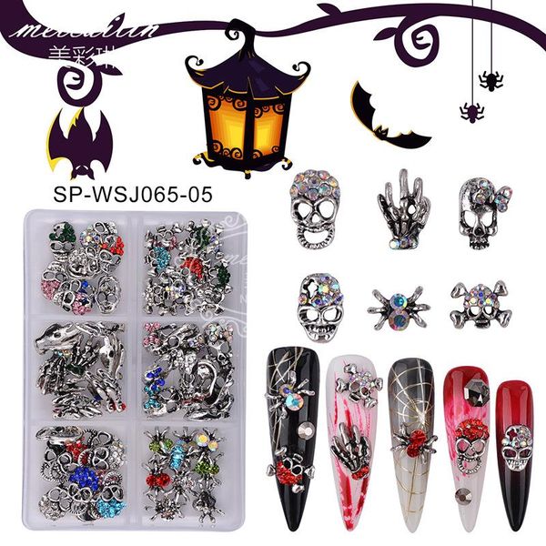 Decorazioni 60 piezas nail art Halloween Charms3d Metal Cross Skull Head Bat Leghe Ghost With Diamond Luxury Halloween Accessori