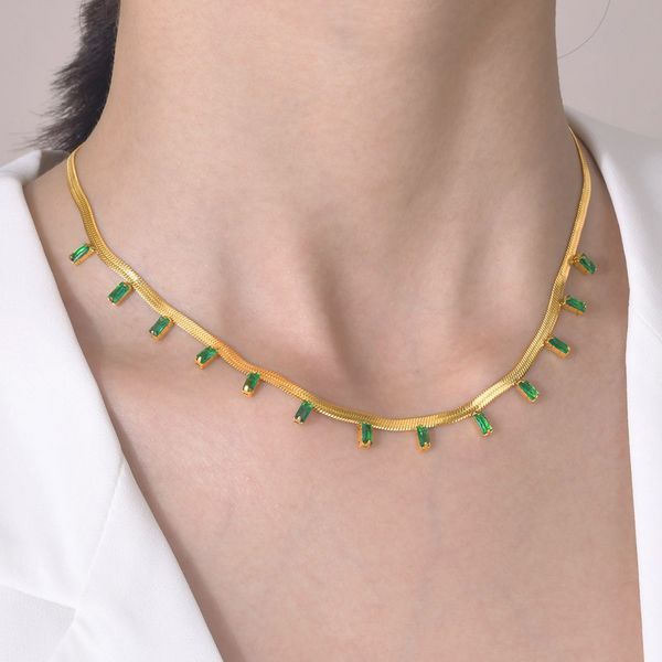 Женское ожерелье Персонализированное и модное плоское ожерелье из нержавеющей стали.