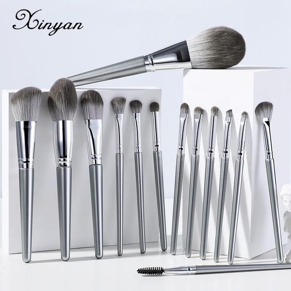 Pincéis XINYAN 14 pcs Pincéis de Maquiagem Prata Conjunto Pó Cinza Blush Corretivo Fundação Sombra Delineador Olho Cosméticos Rosto Ferramentas de Beleza