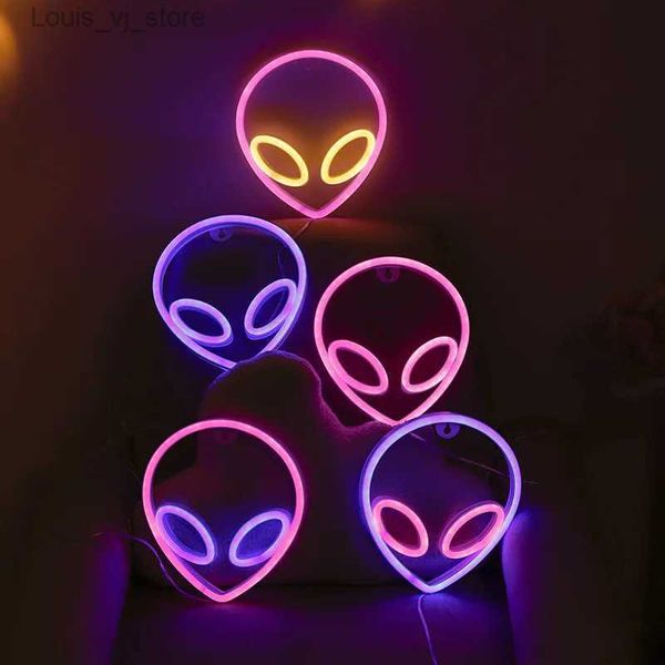 Insegna al neon LED LED Alien Maschera per il viso Lampada al neon Lampada da parete Insegna notturna Lampadine per la decorazione della casa Camera Festa di Natale USB + Scatola batteria alimentata YQ231201