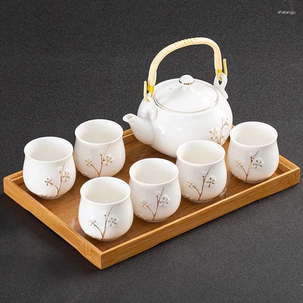 Set da tè Set da tè in ceramica e piattino di bambù Tazza di prugna decorata in porcellana bianca Moderna e semplice teiera cinese per la casa