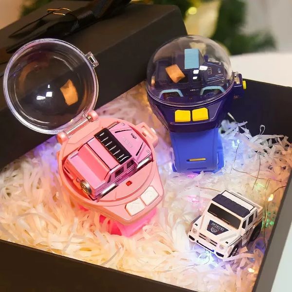 Elektrische/RC Auto Uhr Fernbedienung Auto Mini 2,4G Kleine Fahrzeug Armbanduhr Cartoon Elektrische RC Auto Spielzeug USB Aufladen Für kinder Kinder Geschenk 231130