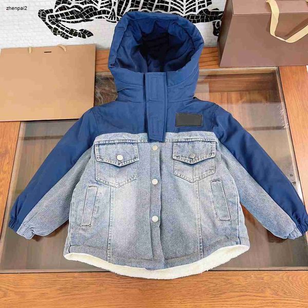 Luxuriöse Baby-Designerjacke, Kleinkind-Kapuzenmantel, Größe 120–160, Denim-Spleißdesign, Kinderkleidung, Winter-Kind-Oberbekleidung, 25. Nov